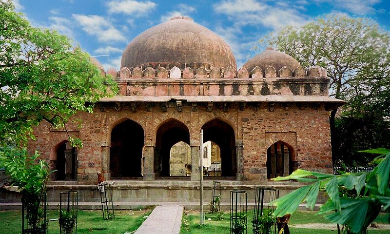 Barakhamba Tomb
