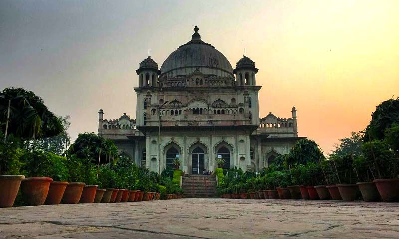 Begum Hazrat Mahal Park