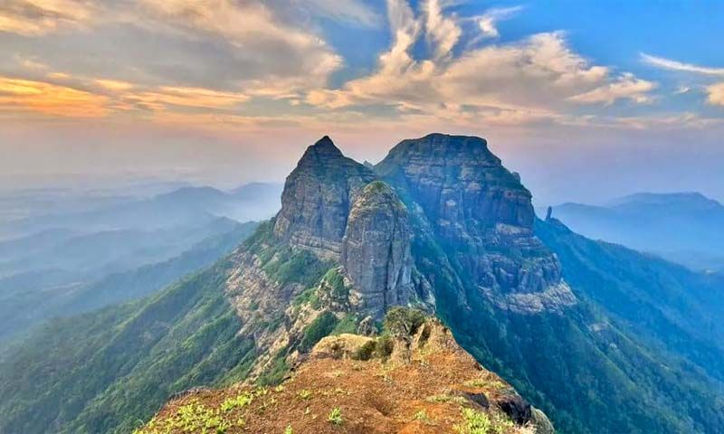 mahuli-trek.jpg