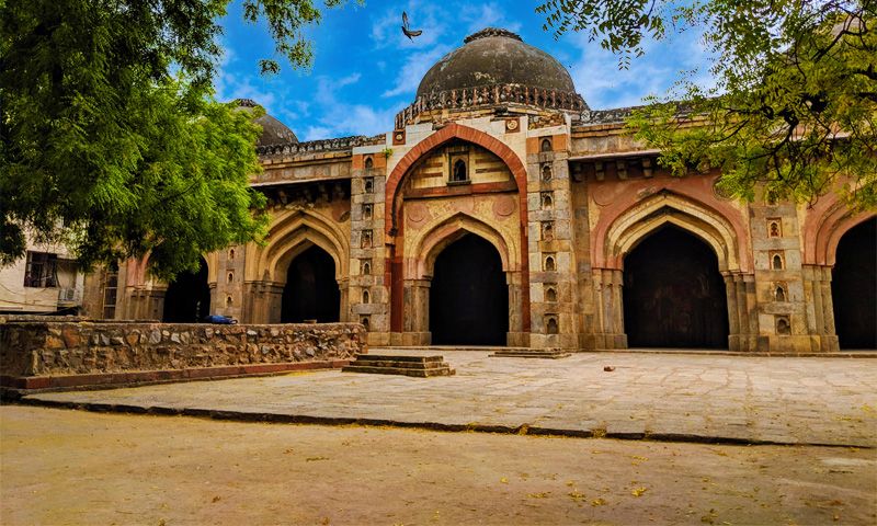 Moth Ki Masjid