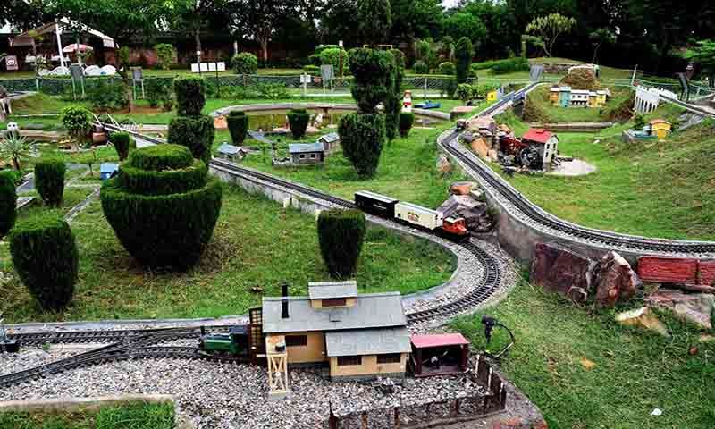 NeverEnuf Garden Railway