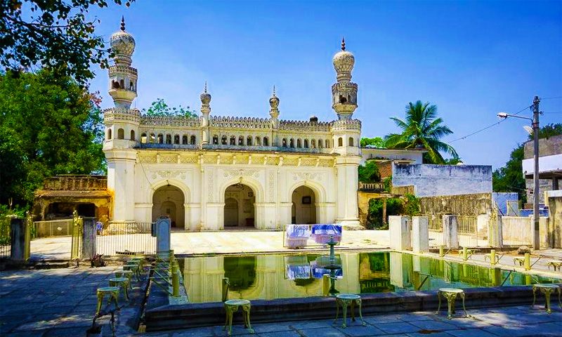 Paigah Tombs