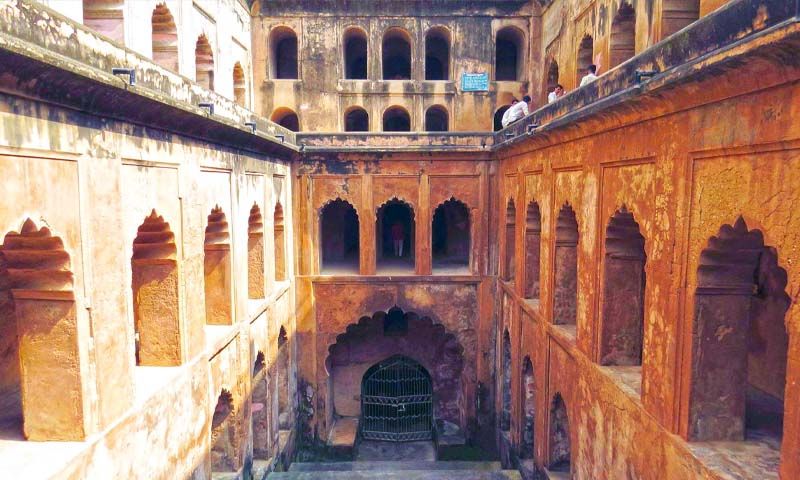 Shahi Baoli