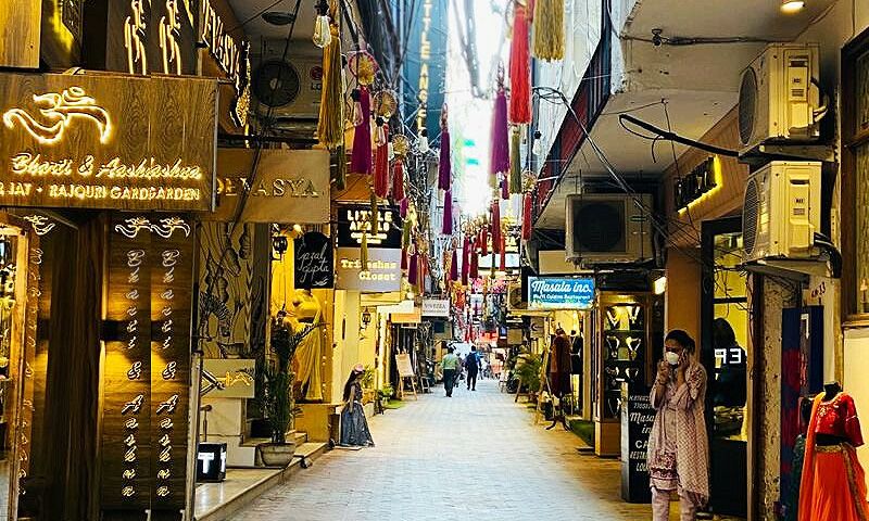 Shahpur Jat Market
