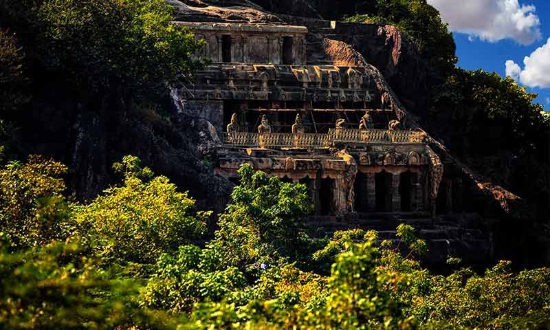 Undavalli Caves